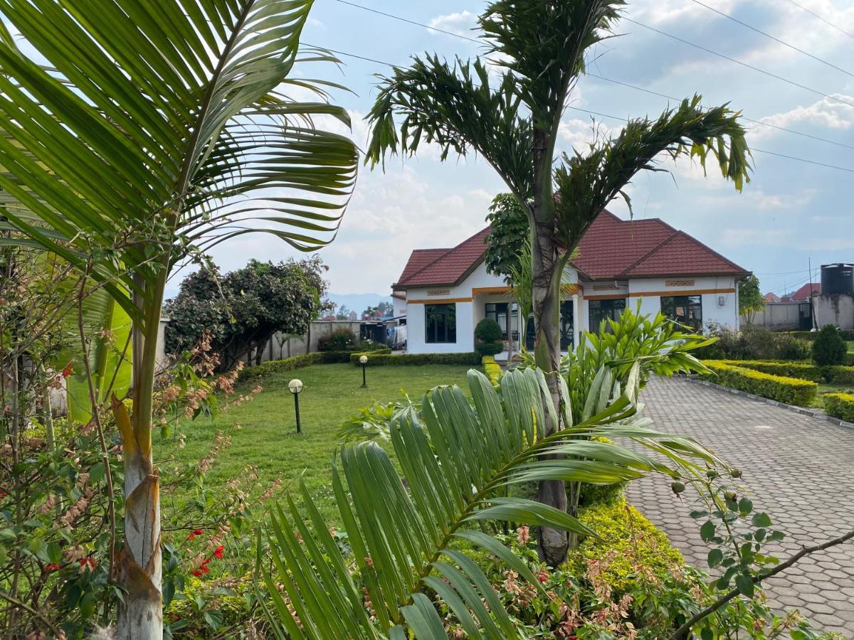 Virunga Homestays Рухенгери Экстерьер фото